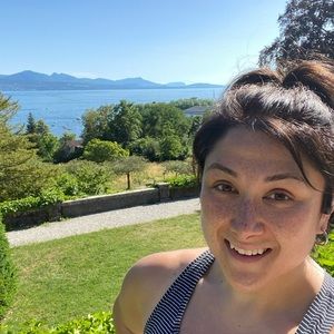 Meet your Posher, Melissa